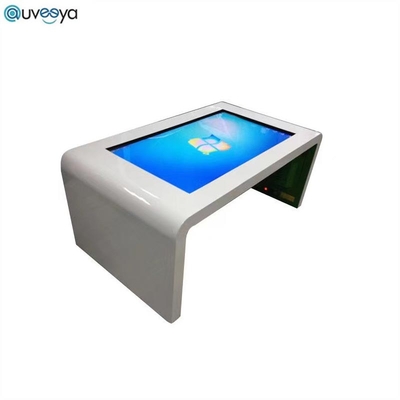 Auveeya a adapté le tableau aux besoins du client interactif d'écran tactile 55 pouces